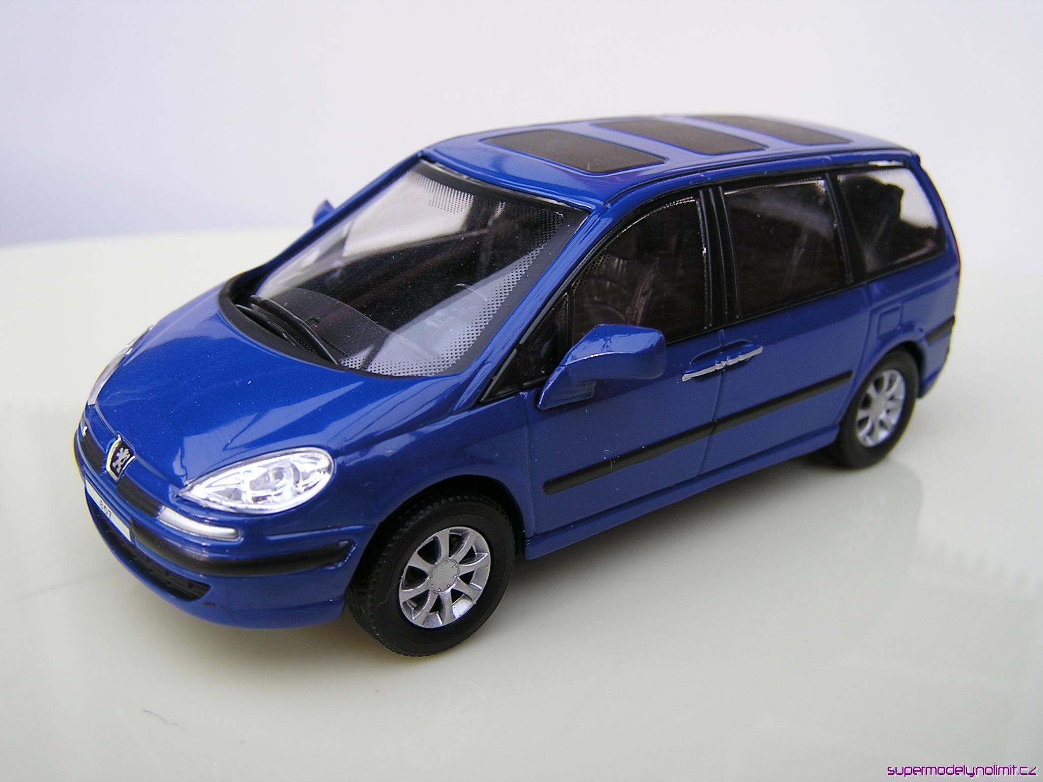 Peugeot 807.JPG