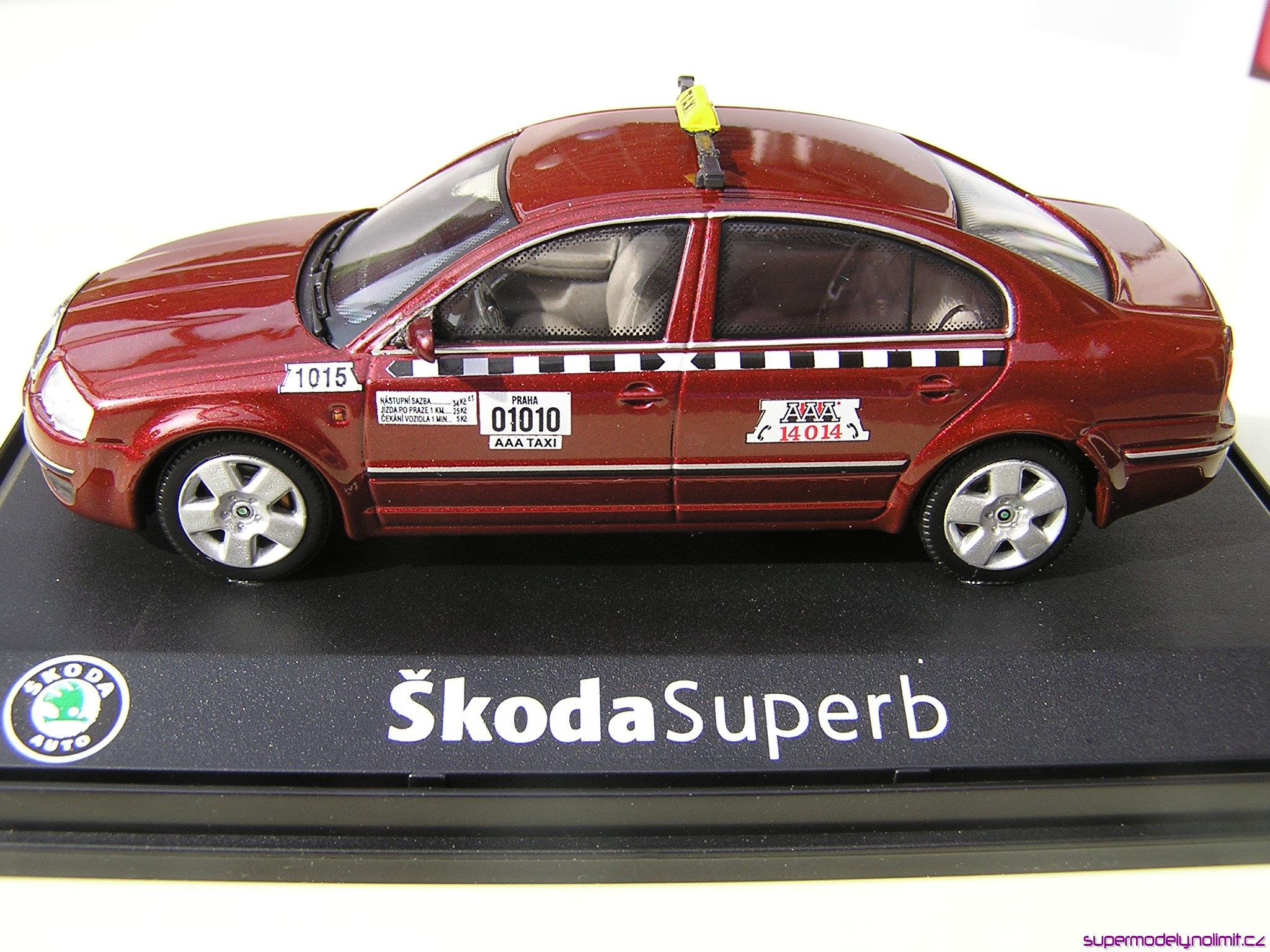 Škoda Superb.JPG